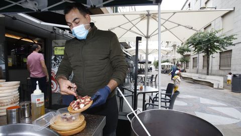 Los pulpeiros dicen que este ao los clientes prefieren llevarse el pulpo para casa