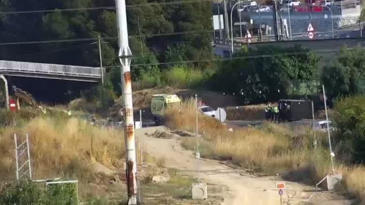 Una mujer herida grave tras un atropello en Santa Gema y dos atendidos por el vuelco de una furgoneta en la AP-9