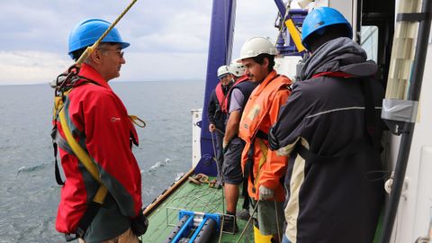 Los investigadores realizaron el estudio en la ra de Pontevedra en el buque oceanogrfico Ramn Margalef