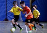 Imagen de un encuentro de los benjamines del Burela FS. 