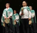 Marib�n Sampedro y Ram�n Sampedro presentaron el documental Cartagena N�3, realizado por vecinos de Carreira. 