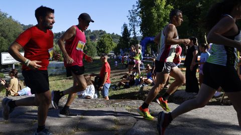 Leiro celebra 41 historias de su carrera popular.La zona de O Salgueiral fue el eje de la clsica de O Ribeiro