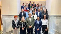 Na imaxe, foto de familia dos actos do irmanamento entre Lugo e Ferrol.