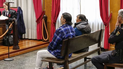 Los dos acusados, en la primera sesión del juicio.