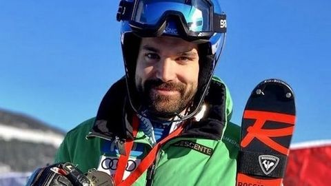 El esquiador Quim Salarich, abanderado espa&ntilde;ol en los Juegos.