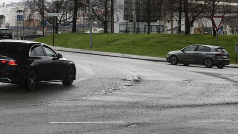 Baches en el entorno de la rotonda de Diz
