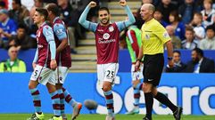 Carles Gil durante su etapa en el Aston Villa