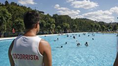 Brigadas contra incendios o socorristas son algunos de los empleos ofertados