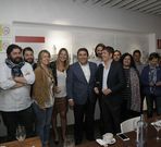 Negreira, ayer, con los j�venes empresarios. 