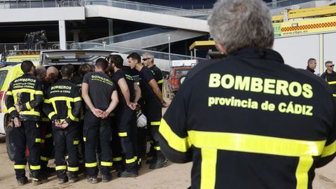 Bomberos de Cdiz se coordinan para prestar ayuda en Alfafar, Valencia