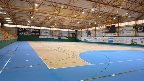 Pabellón polideportivo O Consello de Ribadavia.