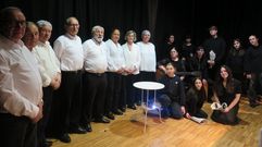 Uni�n de coros As Salseiras de Cai�n y Xuvenil Santa Mar�a de Tor�s