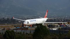Una foto de archivo de un avi�n de Turkish Airlines en Nepal
