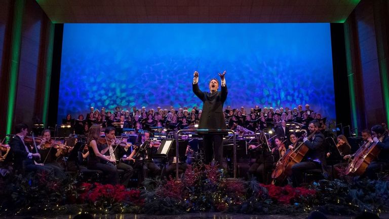 Royal Film Concert Orchestra, con Fernando Furones como director