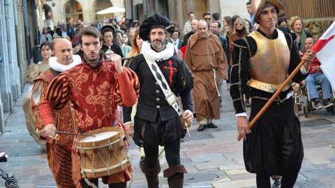 Pablo Castan interpretando a Pedro Menndez en el Casco Histrico de Avils