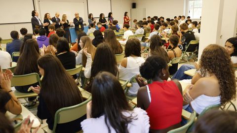 Ana Ortiz, delegada de la Xunta en Vigo, en el incio del curso en O Castro