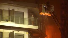 Sara, rescatada del incendio de Valencia: �No quer�amos morir quemados�