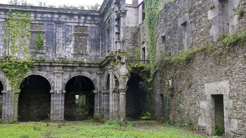 Dependencias del monasterio de Monfero, en las que el p�blico no puede entrar