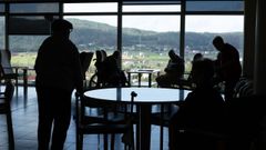 La mayor parte de las tareas en el �mbito de los cuidados sociales son realizadas por mujeres. 