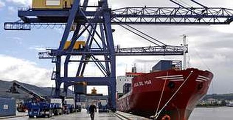 Las �ltimas descargas de contenedores aumentaron un 60% el trabajo de los estibadores
