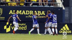 Gol Tejera Joselu Aaron Carlos Hernandez Javi Mu�oz Cadiz Real Oviedo Carranza.Los futbolistas del Real Oviedo celebran el gol de Tejera ante el Cadiz