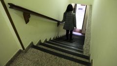 La estrecha y empinada escalera que es el nico acceso posible a las oficinas de Unin de Artesanos