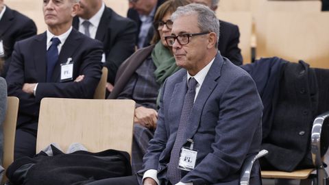 Jordi Pujol Ferrusola (67), hijo primog�nito del matrimonio. El �nico miembro de la familia que ha estado en prisi�n preventiva. Est� acusado de los delitos de falsedad documental, asociaci�n il�cita, blanqueo de capitales, frustraci�n de la ejecuci�n y varios delitos fiscales. Empresario, su expareja Mar�a Victoria �lvarez desvel� que viajaba con frecuencia a Andorra con bolsas de dinero en el maletero.