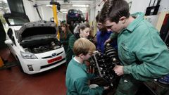 Ciclo de automoci�n en el IES Mar�a Sarmiento