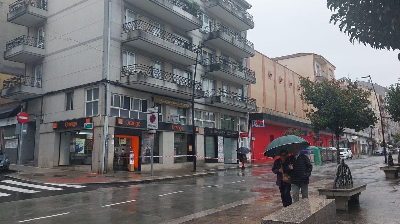 El temporal causó cortes de luz y el cierre de pistas por la caída de árboles