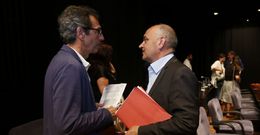 Ni Lu�s Rei (Marea) ni Agust�n Fern�ndez (PSOE) contemplan una frente com�n de la oposici�n. 