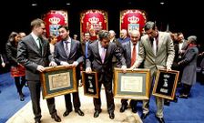 En la anterior edici�n los premios recayeron en �scar Gra�a y el Conservatorio de M�sica. 