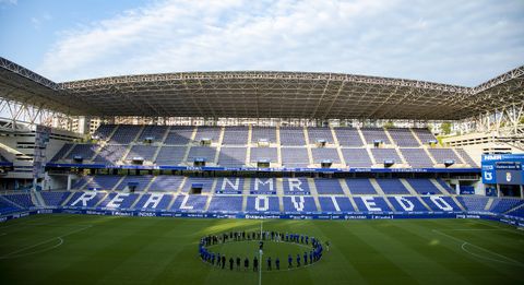 Acto de homenaje a Francesc Arnau en el Carlos Tartiere