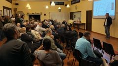 El encuentro con el regidor tuvo un alto seguimiento en Fornelos