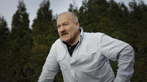 Eduardo Blanco es licenciado en Educaci�n F�sica, doctor en Derecho y m�ster universitario en Derecho Deportivo