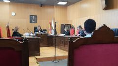 Un momento de la vista contra el hombre que lesion� al escolta de su expareja