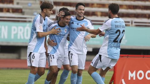 Antón Guisande (dorsal 11) marcó el segundo del Compos