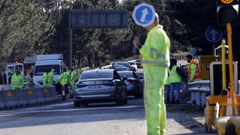 El corte en la N-642 ha hecho visible la inexistencia de infraestructuras alternativas en A Maria