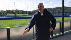 Fernando Soriano, director de f�tbol, en la ciudad deportiva de Abegondo