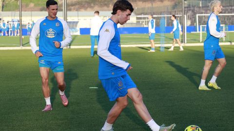 Herrera, Barcia y Ximo, en un entrenamiento del Deportivo