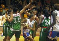 Las vilagarcianas buscan su primera victoria de la temporada. 