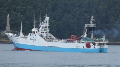 Arrastrero Playa da Cativa, con base en Vigo, en una imagen que firma Gonzalo Sans en el portal Vesselfinder.