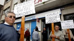 Protesta de los afectados en Rianxo