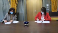 Firma del convenio entre Correos y Espina y Delf�n