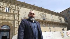 &Aacute;ngel Miramontes, director xeral de Patrimonio de la Xunta, se reuni&oacute; con el equipo redactor del plan director en el propio Hostal dos Reis Cat&oacute;licos