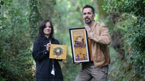 La ilustradora Lucía Barrios y el escritor Marcos Iglesias.
