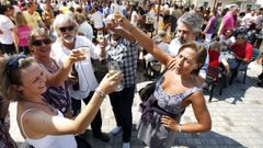 Salvaterra celebra su festividad con degustaci�n de vino