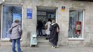 Exterior de una administraci�n de loter�a en Viveiro