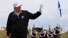 Donald Trump inaugur� este martes el International Golf Links, cerca de la ciudad escocesa de Aberdeen.