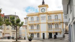 Fachada de la biblioteca municipal de Cedeira