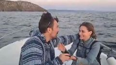 Pedida de matrimonio en el medio del mar, frente al Cabo Fisterra